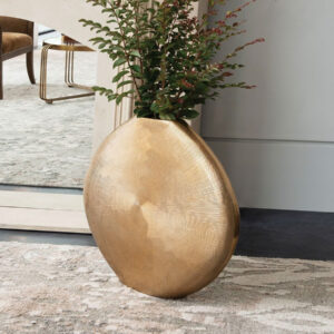 UTT082 GRETCHEN VASE 17598 ambiente2jpg