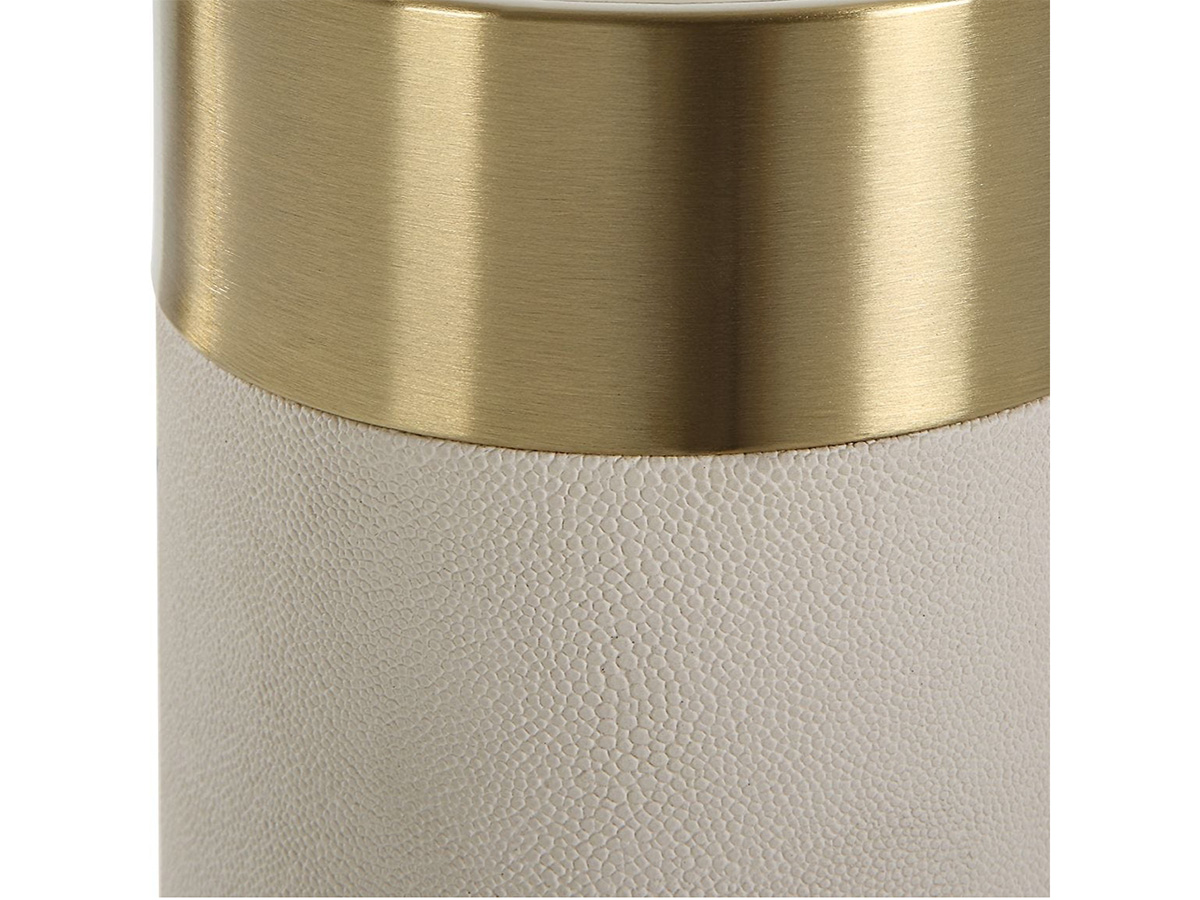 UTT084 Wessex Candleholders White S 2 zoom jpg