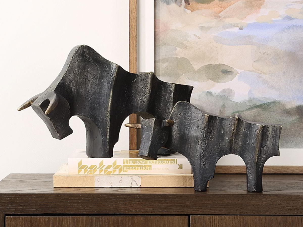 UTT089 REGAL BULL SCULPTURES S 2 18227 AMBIENTE2